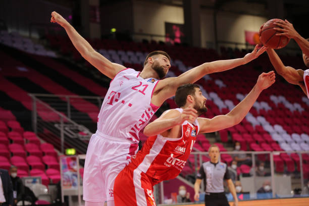 奥斯梅恩的 奥斯梅恩的